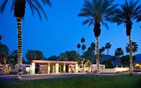 Desert Isle of Palm Springs by Diamond Resorts